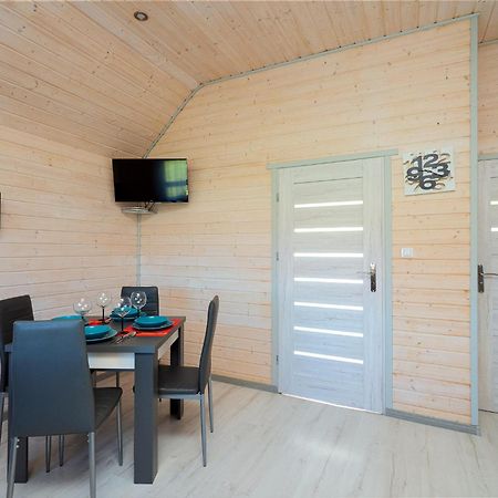 Domki Malibu Rusinowo  Eksteriør bilde